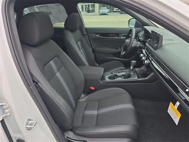 Photo of 2025 Platinum White Pearl Honda Civic Hybrid