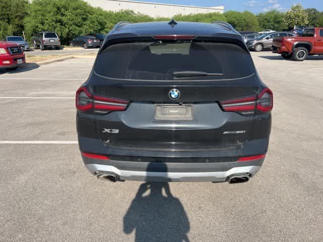 Photo of 2022 Black Sapphire Metallic BMW X3