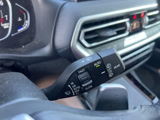 Photo of 2022 Black Sapphire Metallic BMW X3