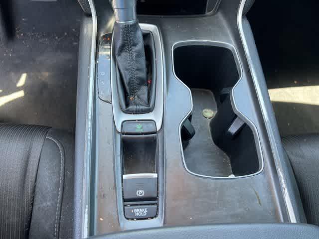 Photo of 2020 Crystal Black Pearl Honda Accord