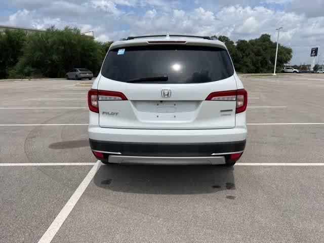 Photo of 2022 Platinum White Pearl Honda Pilot