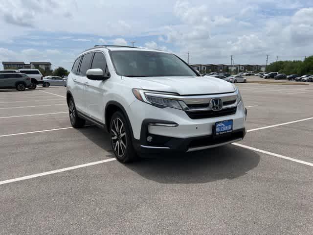 Photo of 2022 Platinum White Pearl Honda Pilot