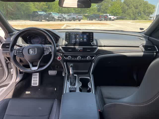 Photo of 2021 Lunar Silver Metallic Honda Accord
