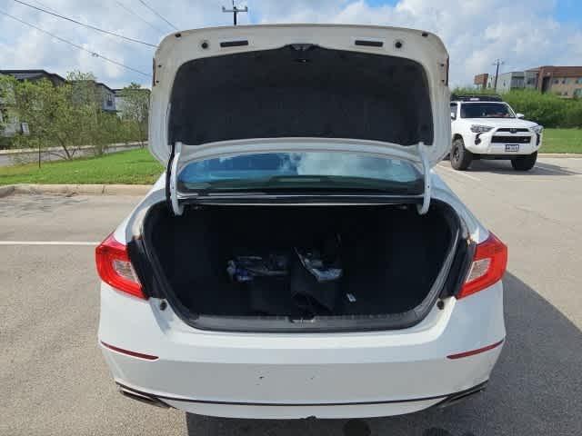 Photo of 2020 Platinum White Pearl Honda Accord