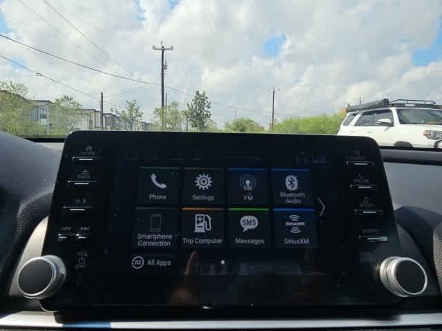 Photo of 2020 Platinum White Pearl Honda Accord