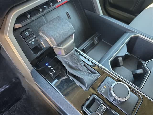 Photo of 2022 White Toyota Tundra