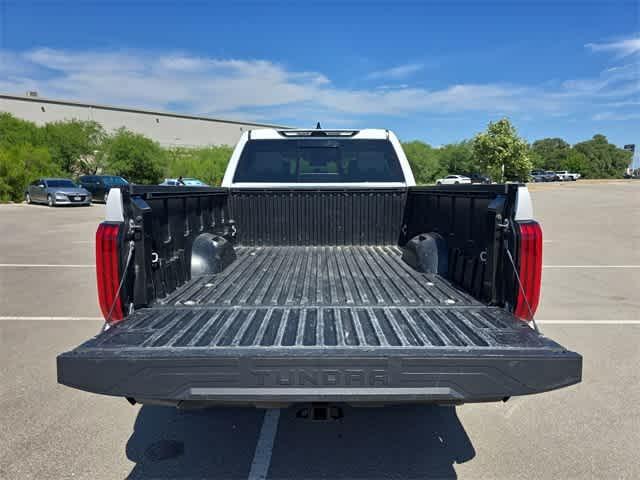 Photo of 2022 White Toyota Tundra