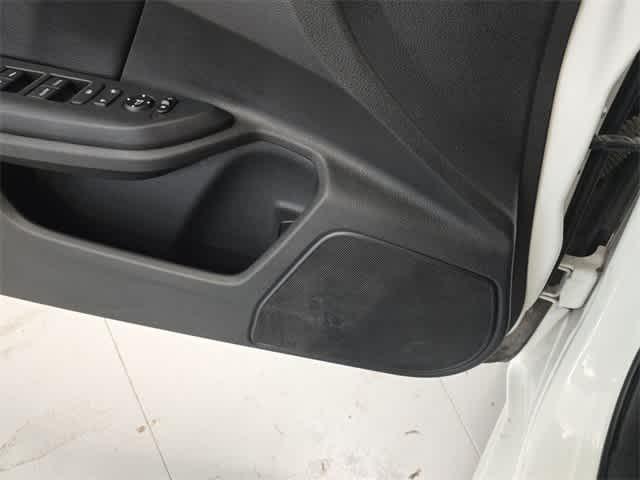 Photo of 2017 White Honda Civic