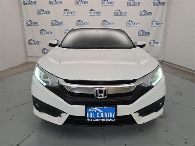 Photo of 2017 White Honda Civic