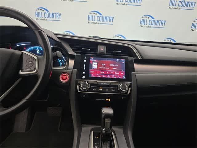 Photo of 2017 White Honda Civic