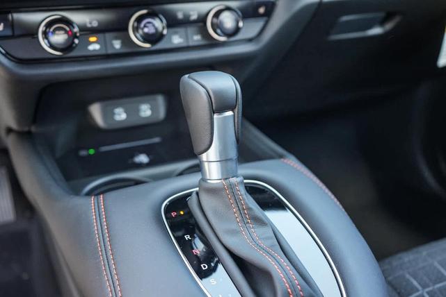Photo of 2026 Crystal Black Pearl Honda HR-V