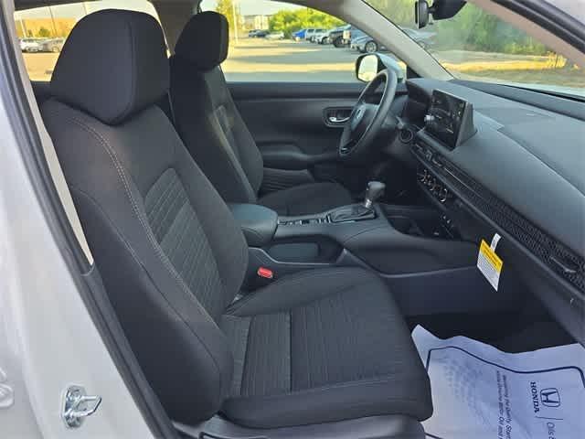 Photo of 2026 Platinum White Pearl Honda HR-V