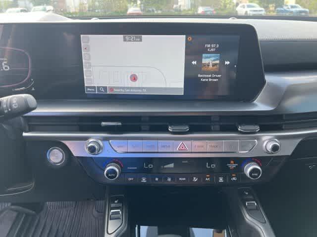 Photo of 2023 Dark Moss Kia Telluride