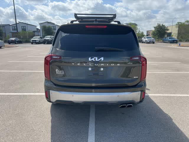 Photo of 2023 Dark Moss Kia Telluride