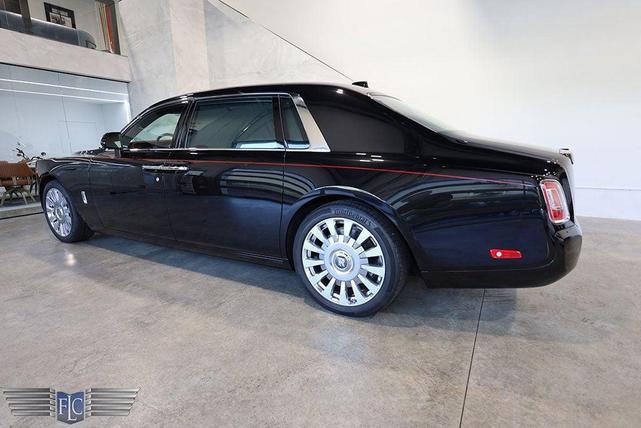 Photo of 2023 Black Diamond Rolls-Royce Phantom