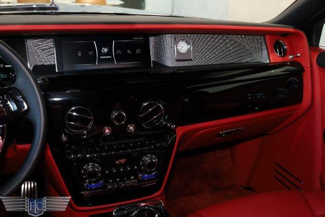 Photo of 2023 Black Diamond Rolls-Royce Phantom