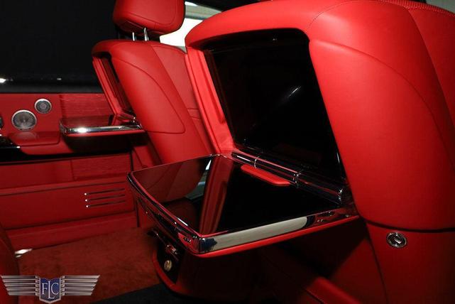 Photo of 2023 Black Diamond Rolls-Royce Phantom