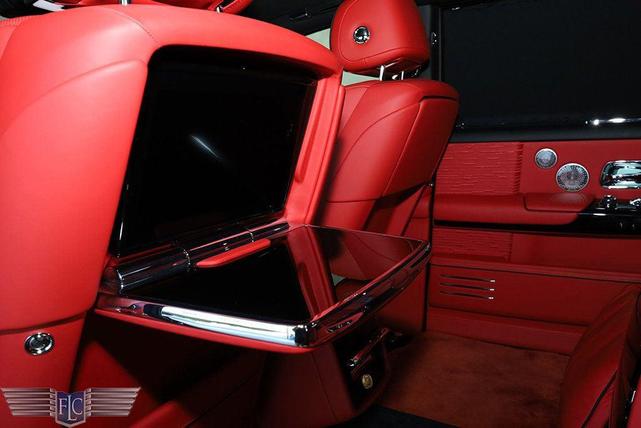Photo of 2023 Black Diamond Rolls-Royce Phantom