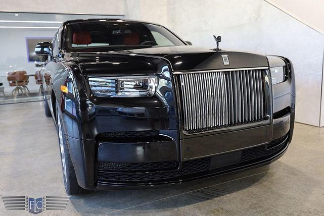 Photo of 2023 Black Diamond Rolls-Royce Phantom