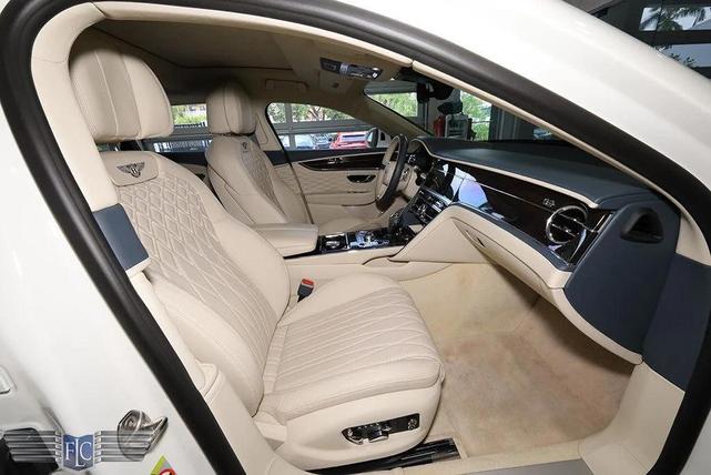 Photo of 2020 Glacier White Solid Bentley Flying Spur