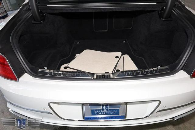 Photo of 2020 Glacier White Solid Bentley Flying Spur
