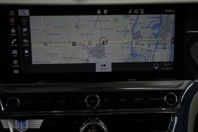 Photo of 2020 Glacier White Solid Bentley Flying Spur