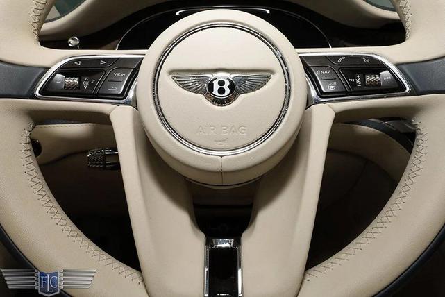 Photo of 2020 Glacier White Solid Bentley Flying Spur