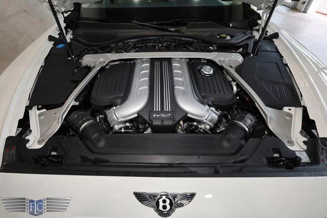 Photo of 2020 Glacier White Solid Bentley Flying Spur