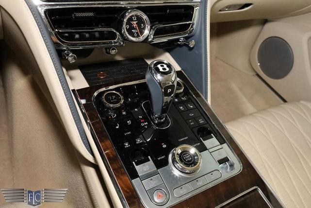 Photo of 2020 Glacier White Solid Bentley Flying Spur