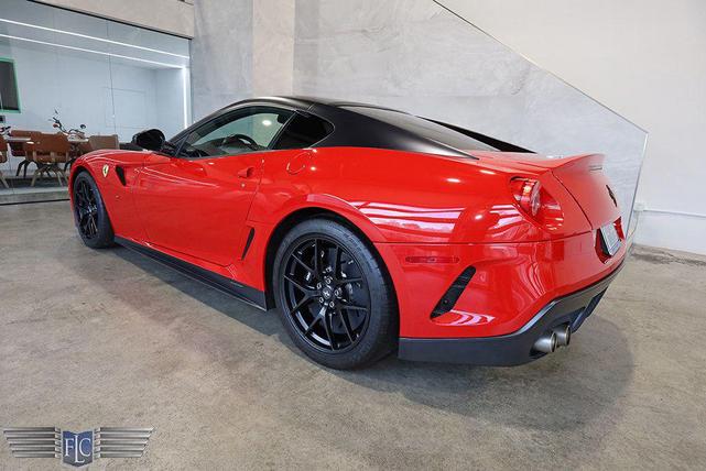 Photo of 2011 Rosso Corsa / Nero Opaco Ferrari 599 GTB Fiorano