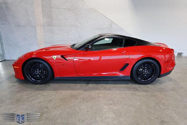 Photo of 2011 Rosso Corsa / Nero Opaco Ferrari 599 GTB Fiorano