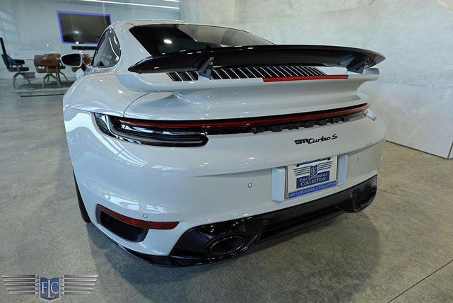 Photo of 2024 Chalk Porsche 911