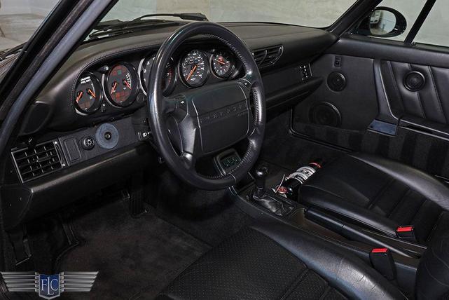 Photo of 1994 Black Porsche 911