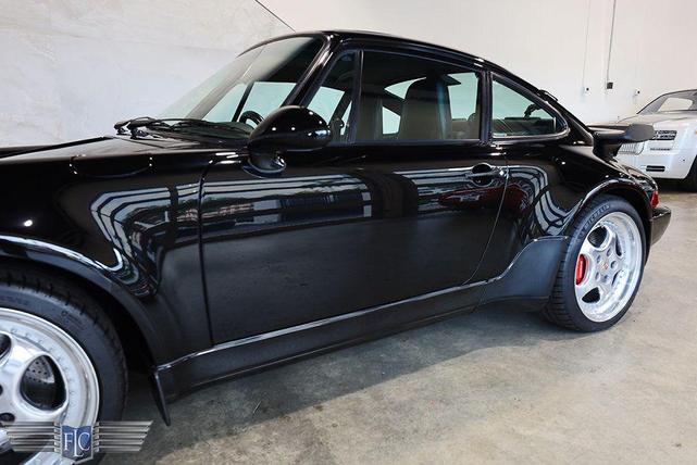 Photo of 1994 Black Porsche 911
