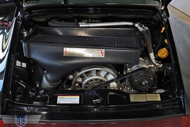 Photo of 1994 Black Porsche 911