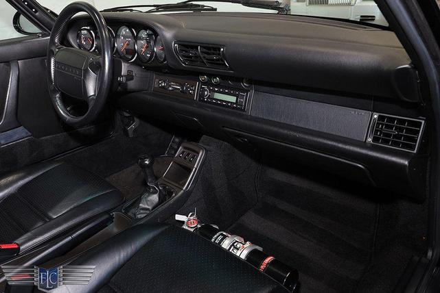 Photo of 1994 Black Porsche 911