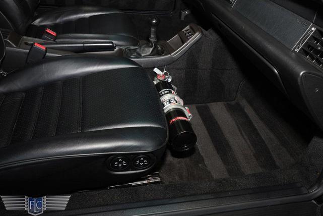 Photo of 1994 Black Porsche 911