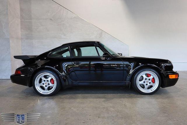 Photo of 1994 Black Porsche 911