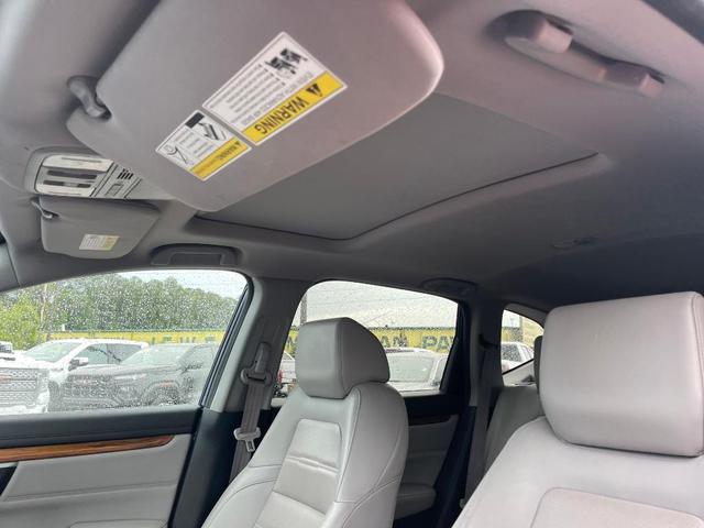 Photo of 2019 Obsidian Blue Pearl Honda CR-V