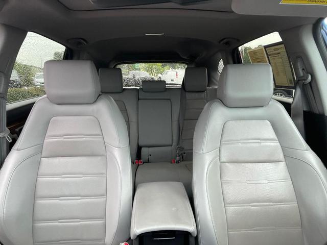 Photo of 2019 Obsidian Blue Pearl Honda CR-V