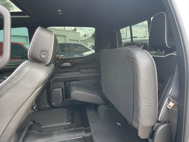 Photo of 2022 Summit White GMC Sierra 1500