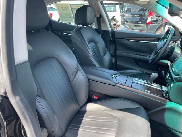 Photo of 2014 Nero Maserati Ghibli