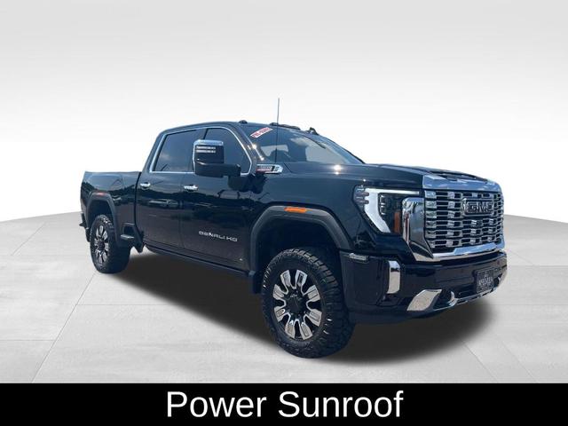 Photo of 2024 Onyx Black GMC Sierra 2500