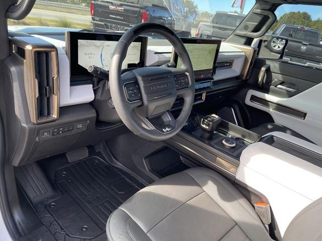 Photo of 2022 White GMC HUMMER EV