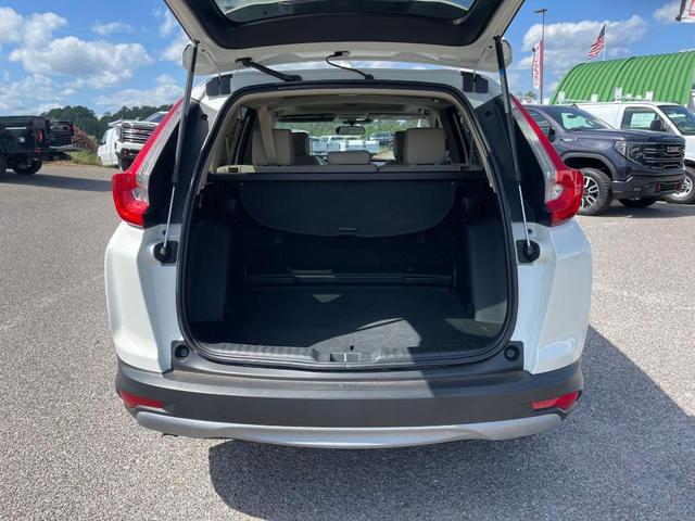 Photo of 2022 White Honda CR-V