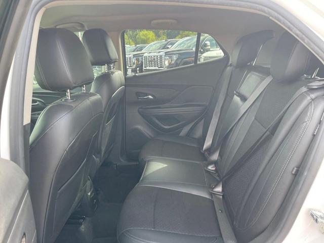 Photo of 2019 White Frost Tri-Coat Buick Encore