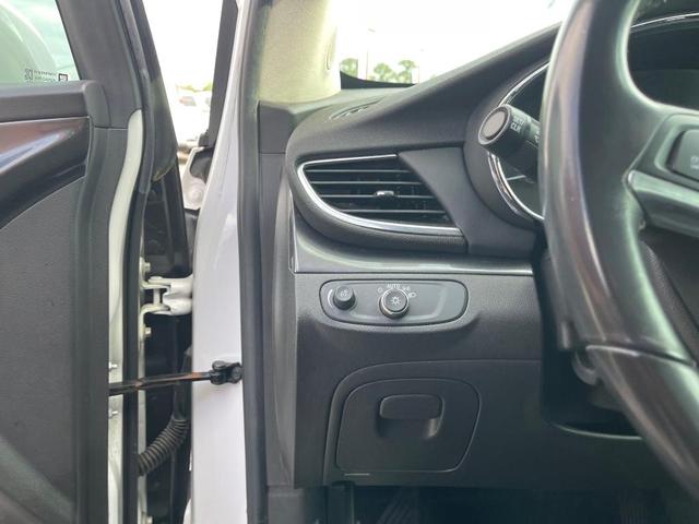 Photo of 2019 White Frost Tri-Coat Buick Encore
