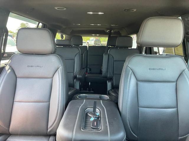 Photo of 2023 Onyx Black GMC Yukon XL