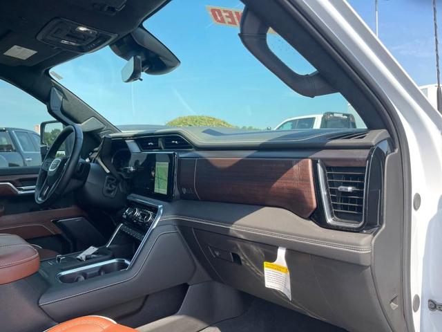 Photo of 2024 White Frost Tri-Coat GMC Sierra 3500