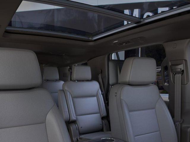 Photo of 2025 White GMC Yukon